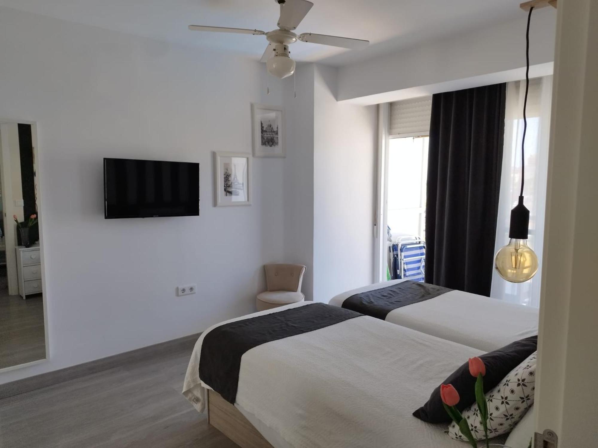 M1 403 Frontal Al Mar Vistas Terraza Y Wifi Daire Benalmádena Dış mekan fotoğraf