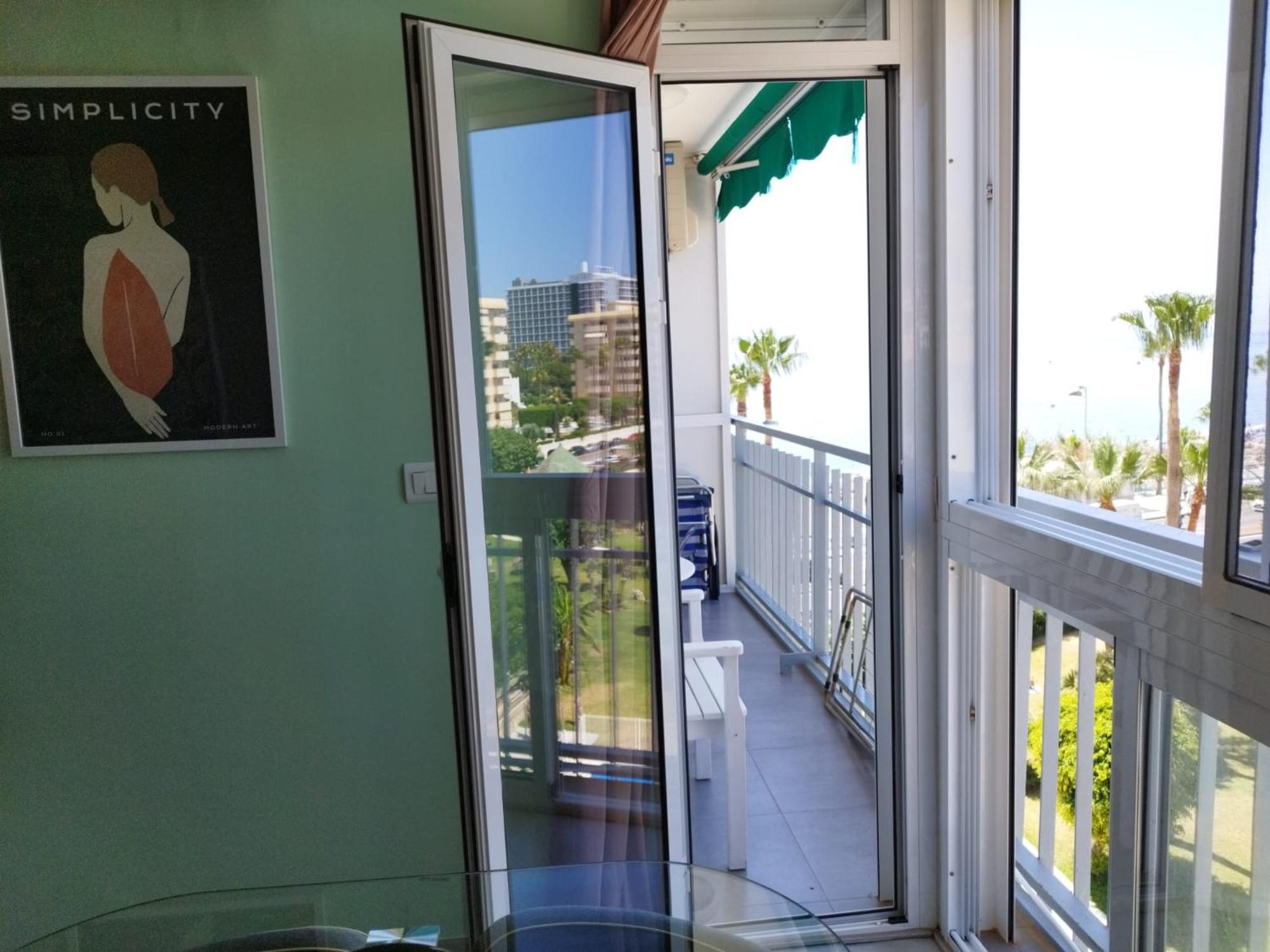 M1 403 Frontal Al Mar Vistas Terraza Y Wifi Daire Benalmádena Dış mekan fotoğraf